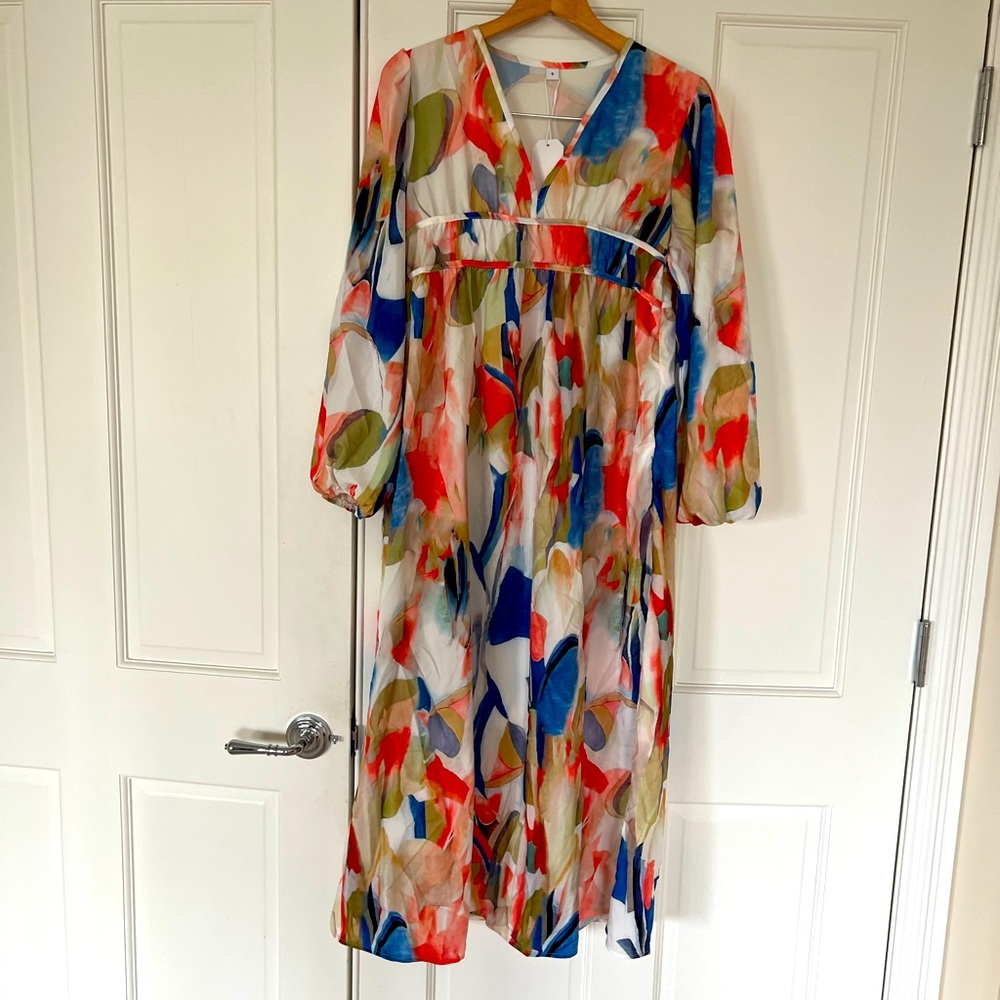 NWT maxi dress size small